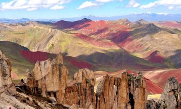 PALCOYO MONTANHA ARCO-ÍRIS
